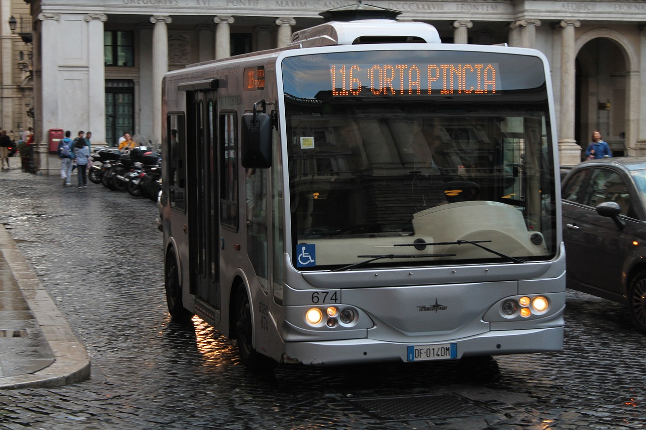 Autonomiczne minibusy w Katowicach