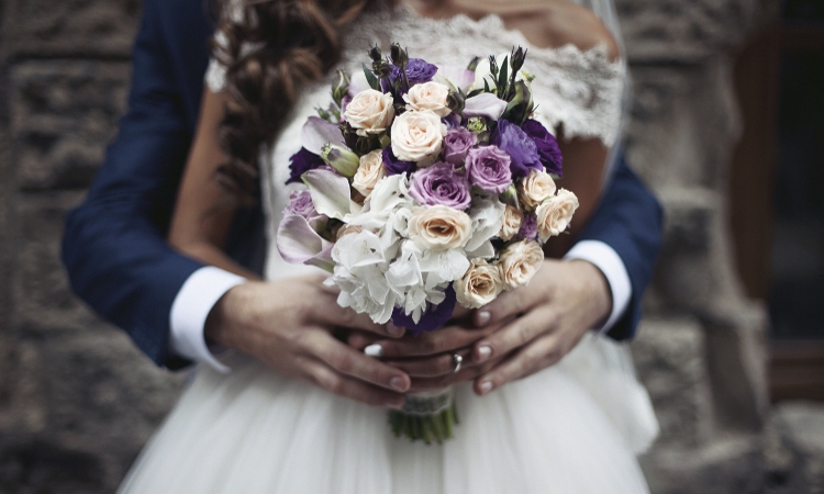 Dekoracje ślubne – kwiaty i jeszcze raz kwiaty!