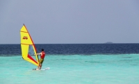 Windsurf store