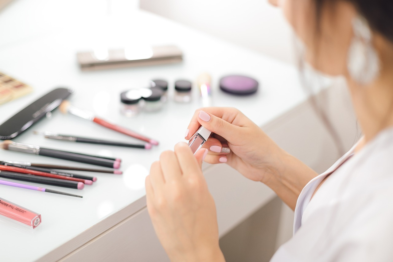 Blockchain is Transforming the Cosmetics Industry